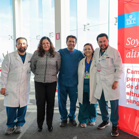 Otro equipo de colaboradores